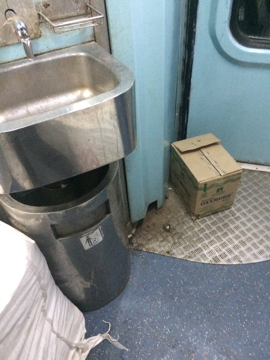 SujaSamuel777's tweet photo. @drmmumbaicr PNR no. 8410839203 https://t.co/sSibBLF5Y4