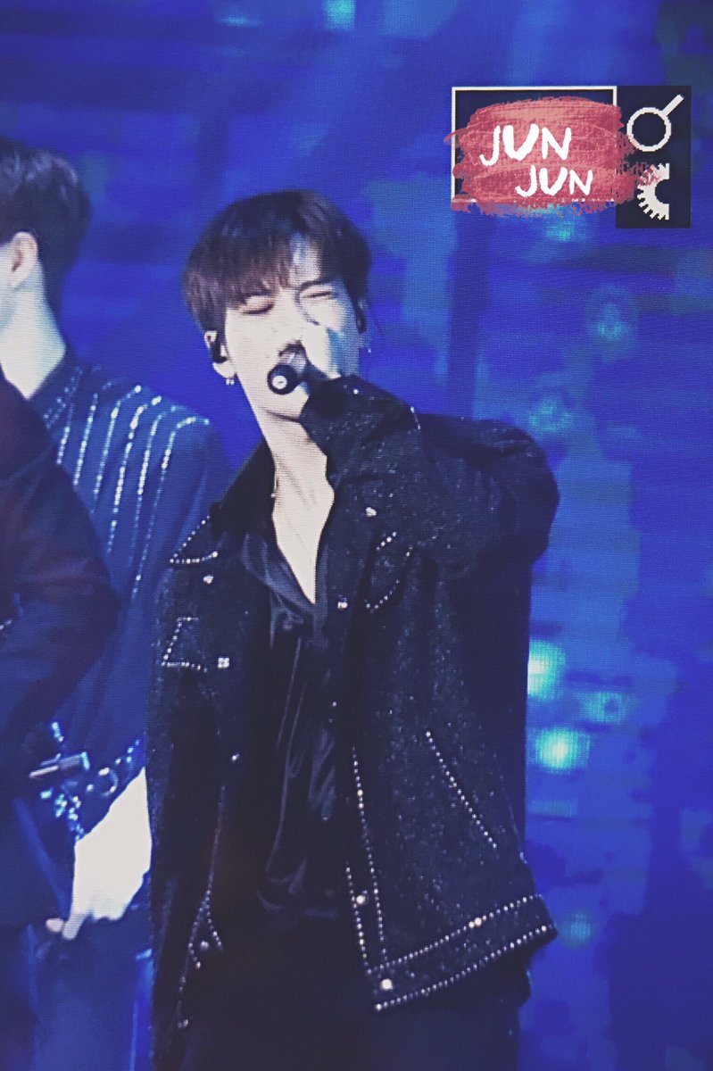 JunJun_328's tweet photo. 170115 마카오 팬미팅 #갓세븐 #GOT7 #王嘉爾 #JacksonWang 사랑해❤ https://t.co/3g7TGAK9Tj