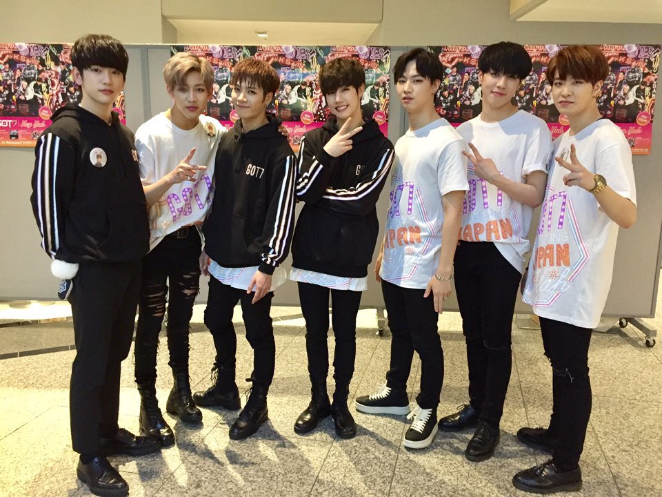 kcpxldh's tweet photo. รอดูความสำเร็จของพวกนายอยู่นะ! อย่าเพิ่งท้อละ รักน้ะ อยู่ด้วยกันไปนานโล้ย 💕😊 
แจกฟอลฟรี 4 แอค [ ให้ฟลว. ] รี+เฟบ  #3YearsWithIGOT7 https://t.co/wA9N2bPbwl