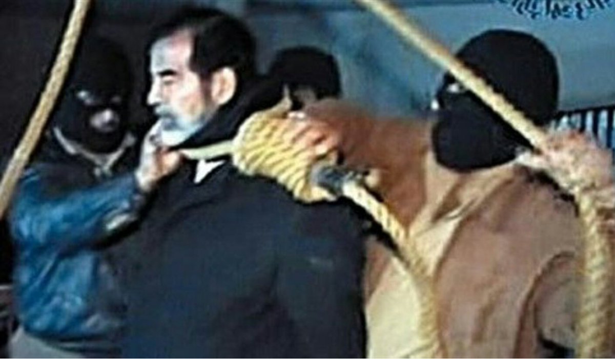 يا ال خليفه ان مصيركم كمصير اي طاغي استكبر فأن الله اكبر ولكم في صدام اسوة 
#ال_خليفه_يعدمون_البحرين