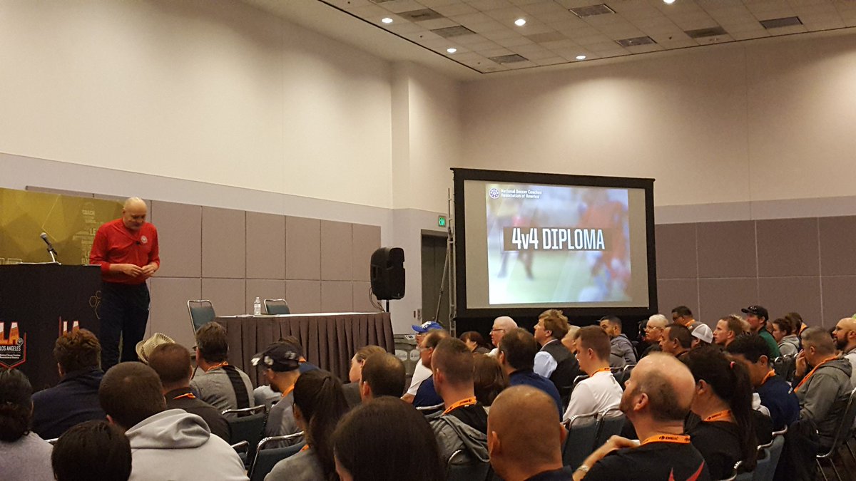 UnitedCoaches's tweet photo. Last day of #NSCAAla kicks off with sessions from @barkernscaa from @nscaaeducation and @mikeacrane from @FAUWomensSoccer. https://t.co/aim5cc3H1Z