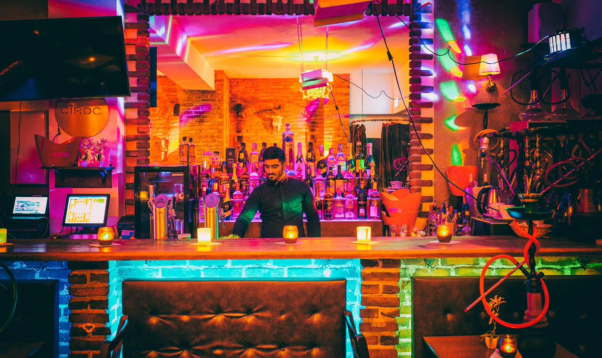 Queen S Shisha Bar T Co 5k0rqkj4c9 Queens Shisha Hookah Bar Lounge Munchen Schwabing Wasserpfeife Beste Party Hiphop