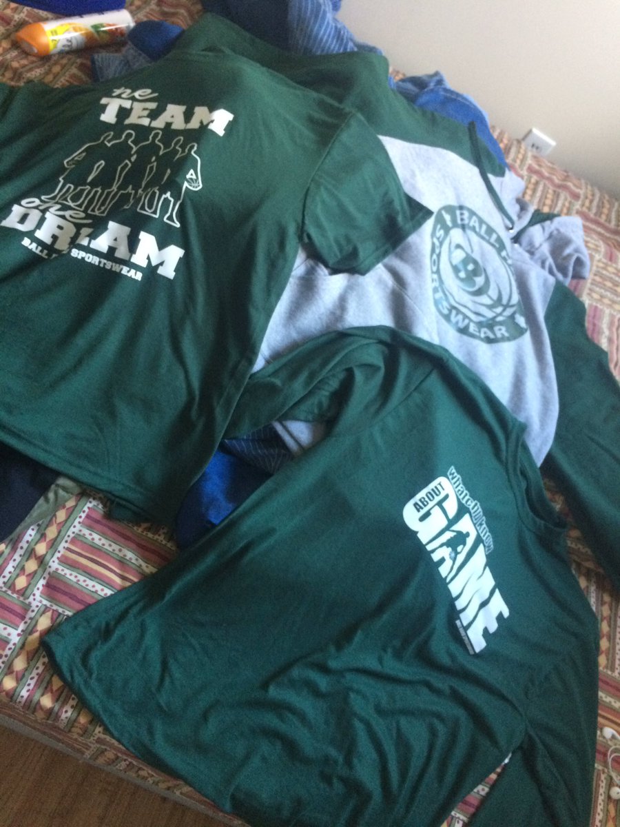 _TS32's tweet photo. In that panther green. S/O to @BallHard_Sports for the special. 👊🏾🏀 https://t.co/cS9HJvbekF