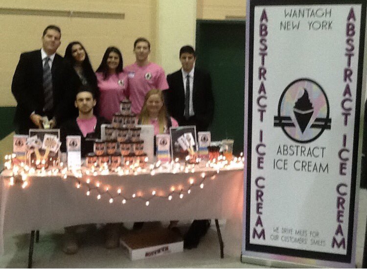 Abstract_IC's tweet image. A round of applause for our members of Abstract Ice Cream who represented us at the most recent trade show at SUNY Farmingdale! 🍦