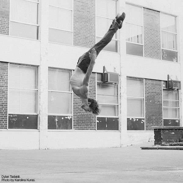 nationalballet's tweet image. #MeetaDancer: First Soloist @DylanTedaldi defies gravity &amp;gt;&amp;gt; bit.ly/2iWaGyQ