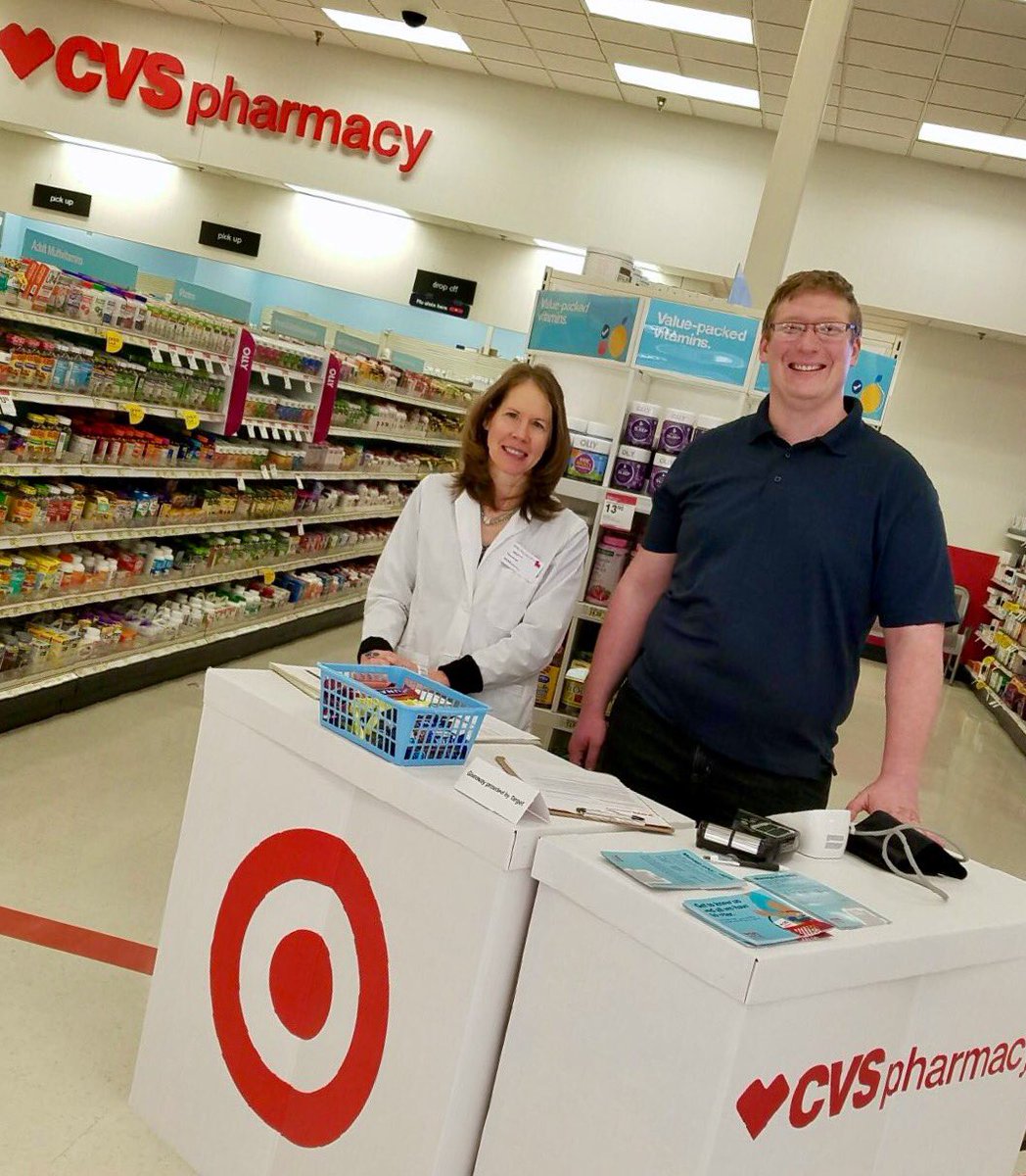 All ready for our #WellnessEvent in Eden Prairie! #SavinLivesin95 <a href="/LisaMarshPharmD/">Lisa Marsh</a>