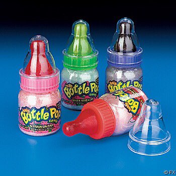 AndreaRussett's tweet photo. candy used to be so fun wtf happened I don't want a boring old chocolate bar I want a sugar covered candy paint brush https://t.co/YNzNiLL6CR
