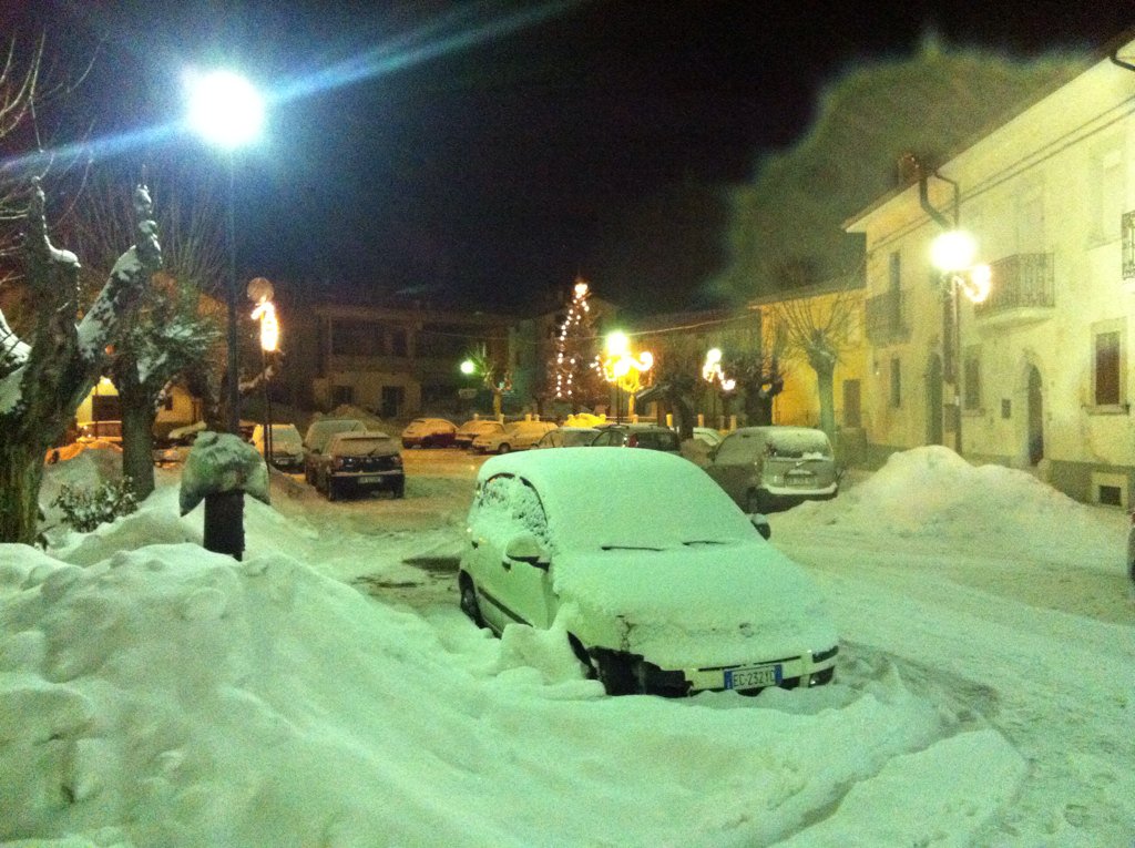 michelangeloruc's tweet photo. Roccacinquemiglia 15.i.2017 ore 18.50 @YourAbruzzo @ProRoccansdc @cultore @bykemp @ForzaBaysie @CarolinejHarper #r5m https://t.co/QBh7VhYou2