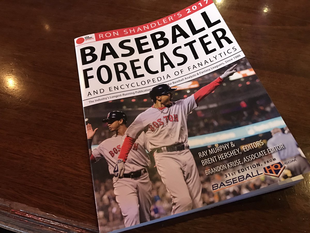 VegasMikeWins's tweet photo. Ohhh yeah. Just grabbed mine at B&N. Thanks @RonShandler https://t.co/w7qptynXvp