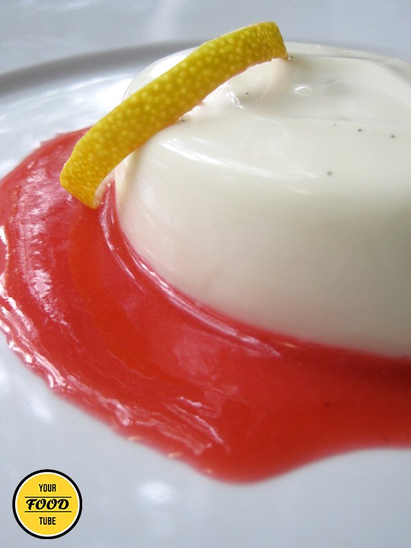 Eating_Italy's tweet photo. Vanilla &amp; Lemon Panna Cotta with Raspberry Sauce: Traditional Italian Recipe https://t.co/AFx6oM31EC https://t.co/vhtQBSwouM