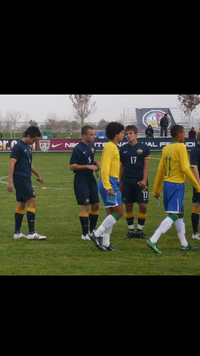 foxw0w's tweet photo. #throwback to when @neymarjr and @Phil_Coutinho tore me a new asshole winning 6-0 #ausbrazil https://t.co/BzAlOsIMXG