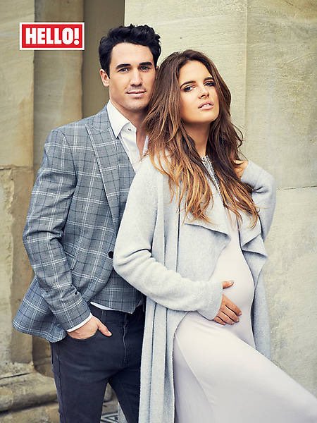 inthestyleUK's tweet photo. 💥 EXCLUSIVE ALERT 💥
Huge congratulations to mummy to be @binkyfelstead &amp; daddy to be @Josh__JP 👨‍👩‍👧We're so excited! 👶🏼🍼 https://t.co/s0Vac0ln6n