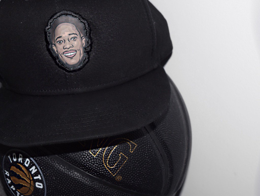 FaizalKhamisa's tweet photo. RT to close the gap. DeMar DeRozan #NBAVOTE https://t.co/YBaIkxS1OB