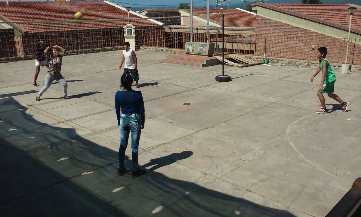 zonaoestesalta's tweet photo. Zona Oeste..en Escuelas Abiertas te brinda talleres gratuitos.. https://t.co/oYsiw4McIl