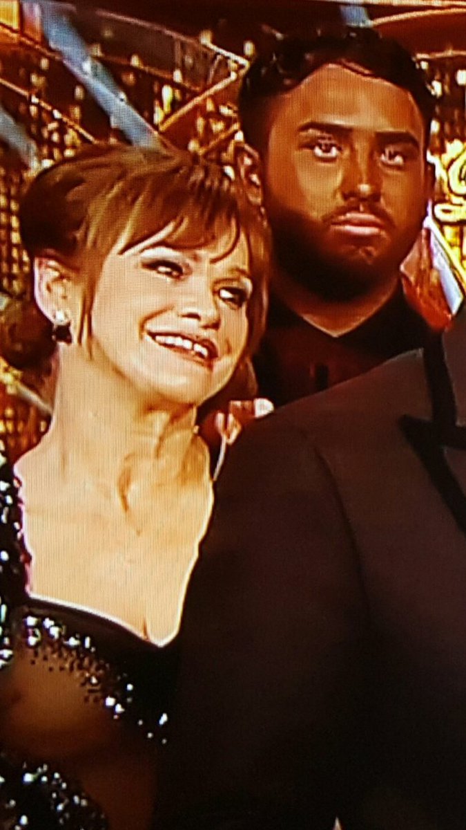 deric_tv's tweet photo. #DWTSIrl dont take unnecessary spray tans https://t.co/UhtqRpPG4w