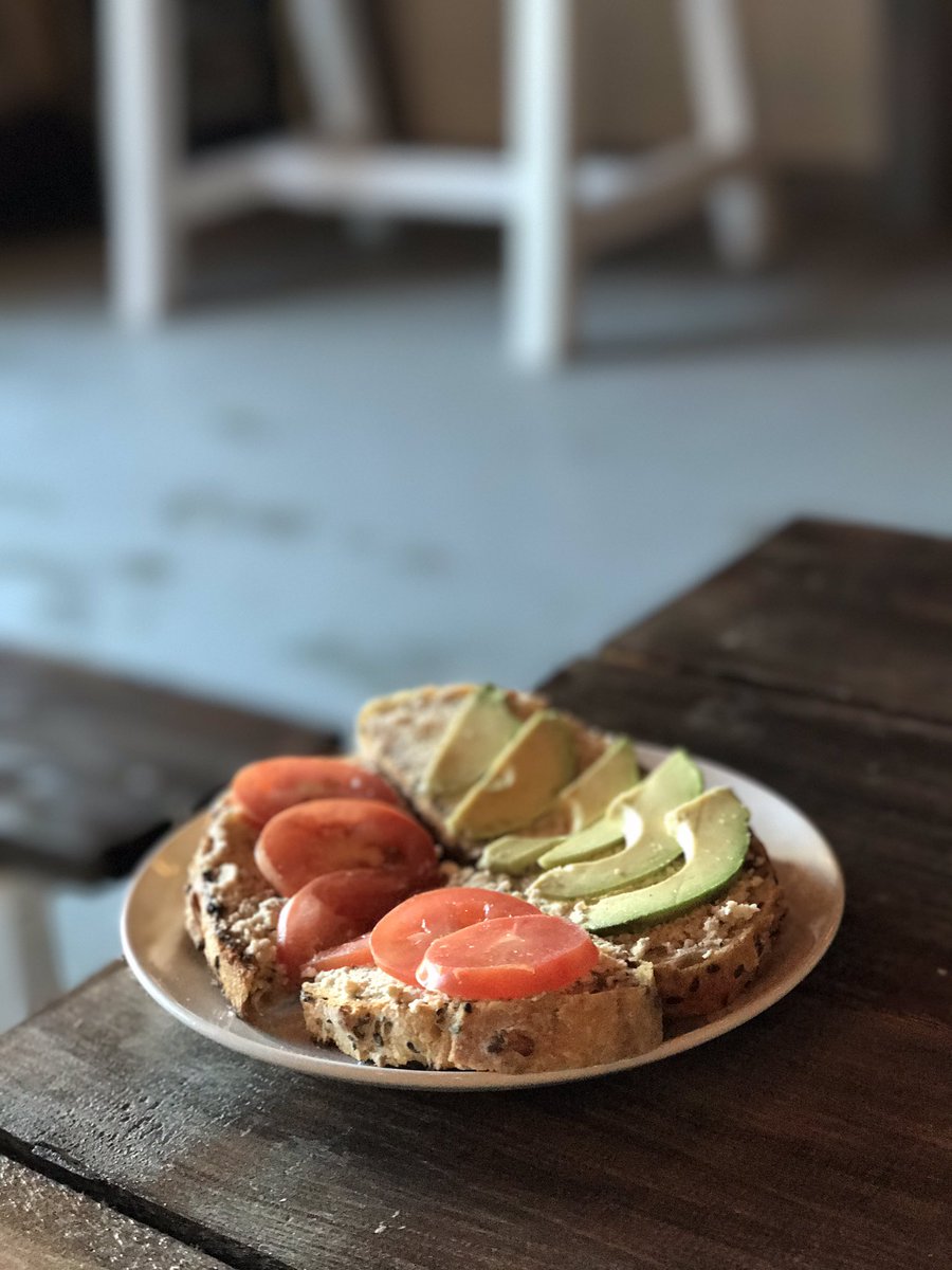 You gotta eat <a href="/RawEatery/">Raw Eatery & Market</a> amazing #vegan food, unbelievably great prices and lovely staff #yyc #calgary