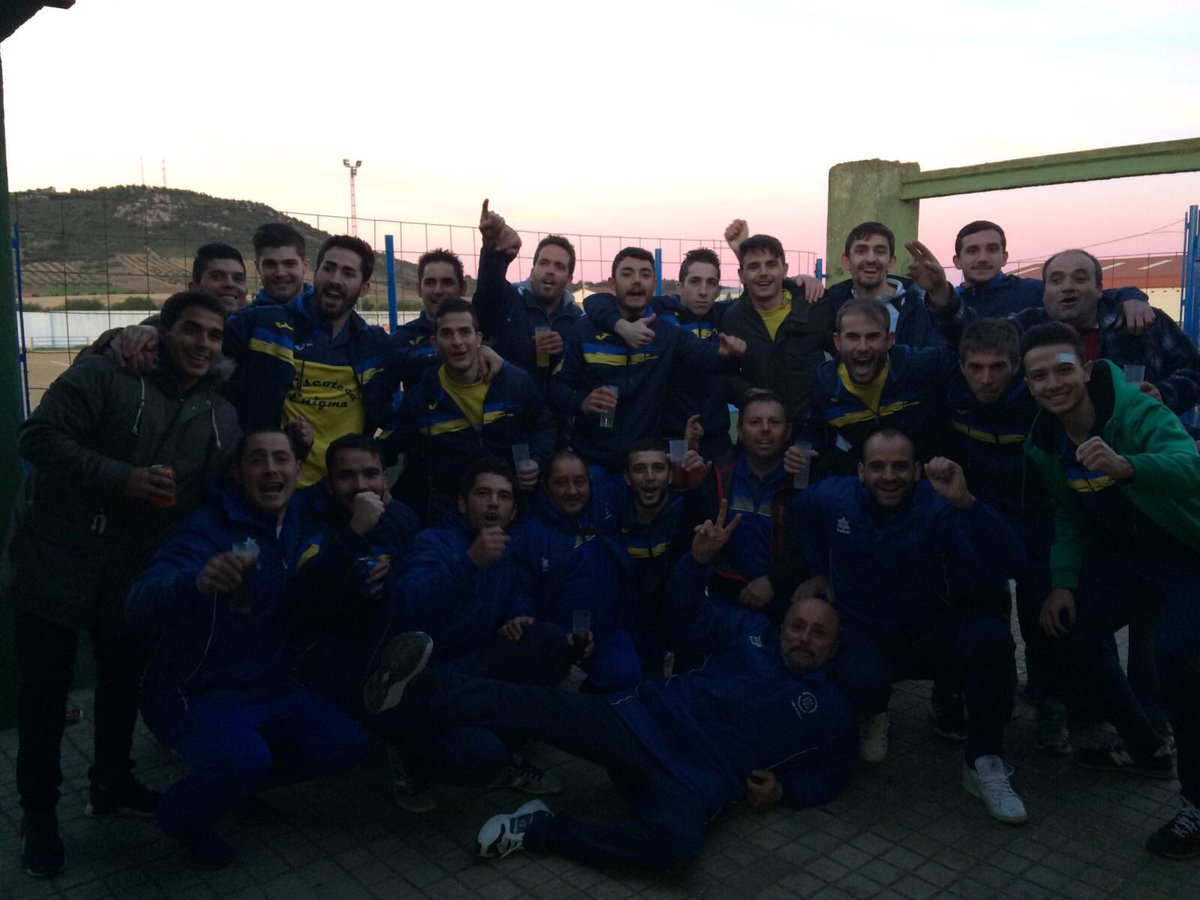 Juntos somos más fuertes!! Nadie podrá con nosotros, seguiremos dando guerra 💪🏻💪🏻💪🏻 vamos Obandino 💙💛