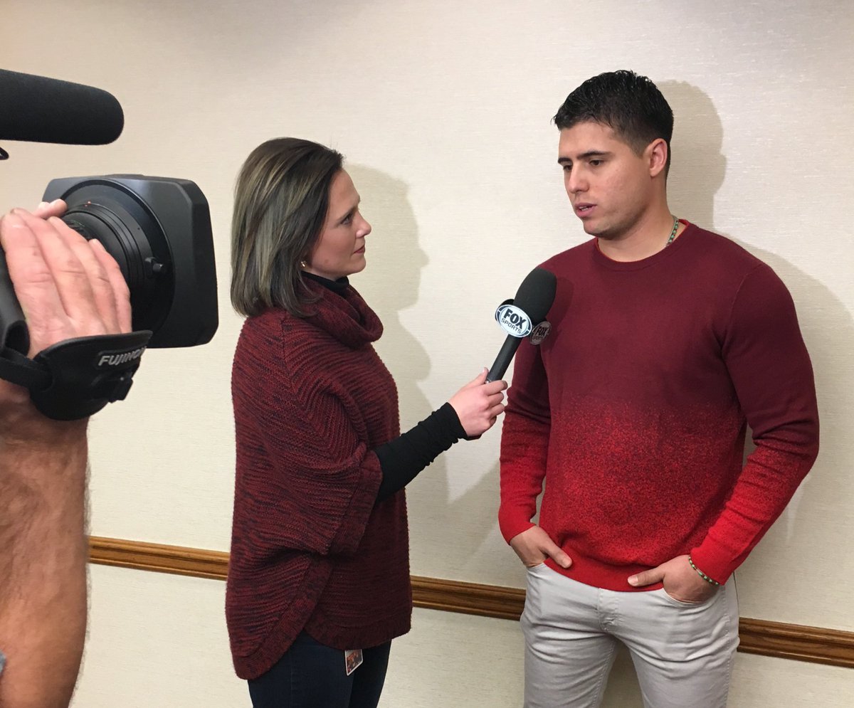 SarajDayley's tweet photo. When asked about personal goals &amp; growth, #STLCards Aledmys Diaz stated that he "wants to be a better teammate &amp; more of a leader." https://t.co/eNyIWFYM4p