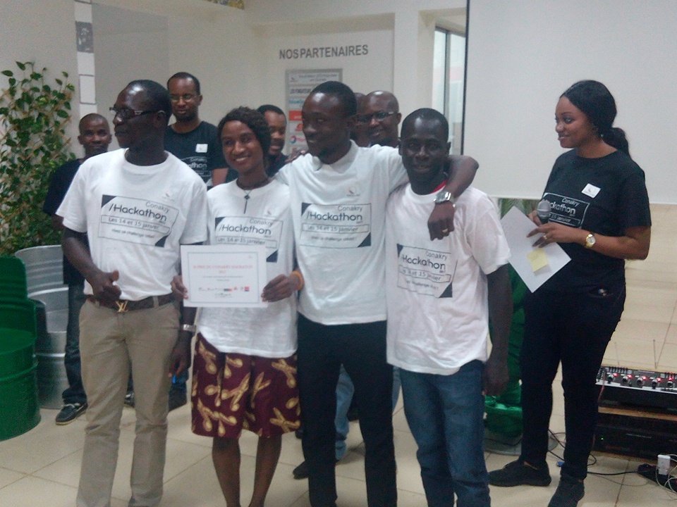 DandaDiallo's tweet photo. Les gagnants du concours : Ridtech, Mouranasse et Challenger. Mes félicitations à tous. #conakryhack2017 https://t.co/JIu8jTqDdo