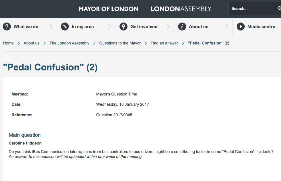 comadad's tweet photo. #iBusted Mobile Communication while Driving #Illegal: But @TfL Bus Drivers PUNISHED for NOT Answering? @driverXpcv https://t.co/xFkvuZ8bjG https://t.co/KmTfwItDOE