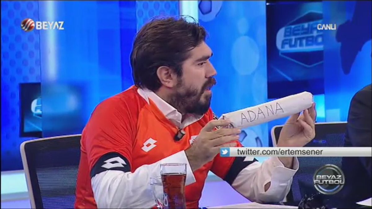 _AslanPencesi_'s tweet photo. Rasim Ozan Kütahyalı'dan Abdulkerim Durmaz'a: "Acılı Adana kebap ister misin yavrum? Acılı Adana sever misin sen?" https://t.co/2aaKVSxnoF
