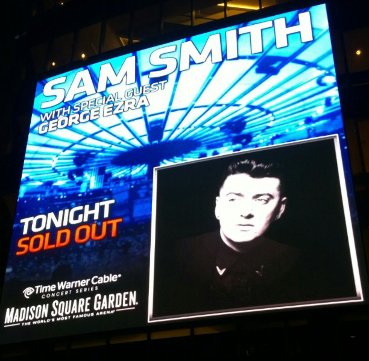 theSamEck's tweet photo. @samsmithworld headlined at #MSG 2 years ago today. What an emotional night ❤🎶 #love #timeforanothertour #letsreallydothis #again https://t.co/jTknFALf6E