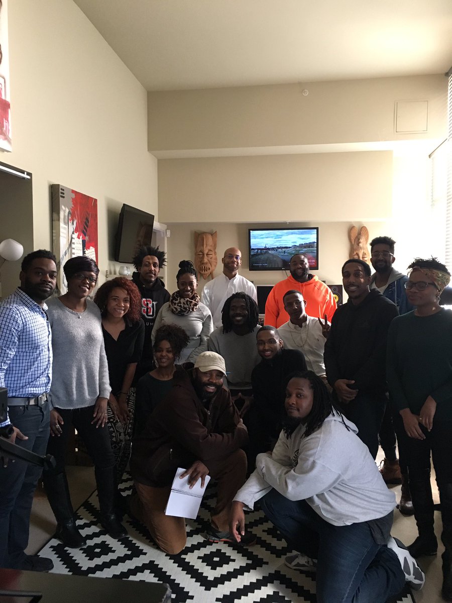 wearefga's tweet photo. First cohort of FGA Seattle. #wearefga #fgasea https://t.co/UFlsaIoYWa