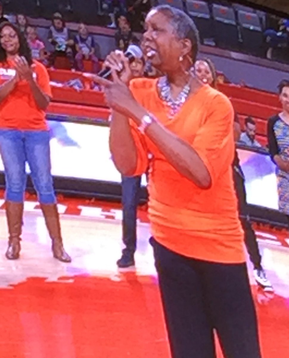 matlin_22's tweet photo. "What you do in the dark will come into the light" Barbara Kennedy Dixon #bkdday @ClemsonWBB https://t.co/B6fpszFC63