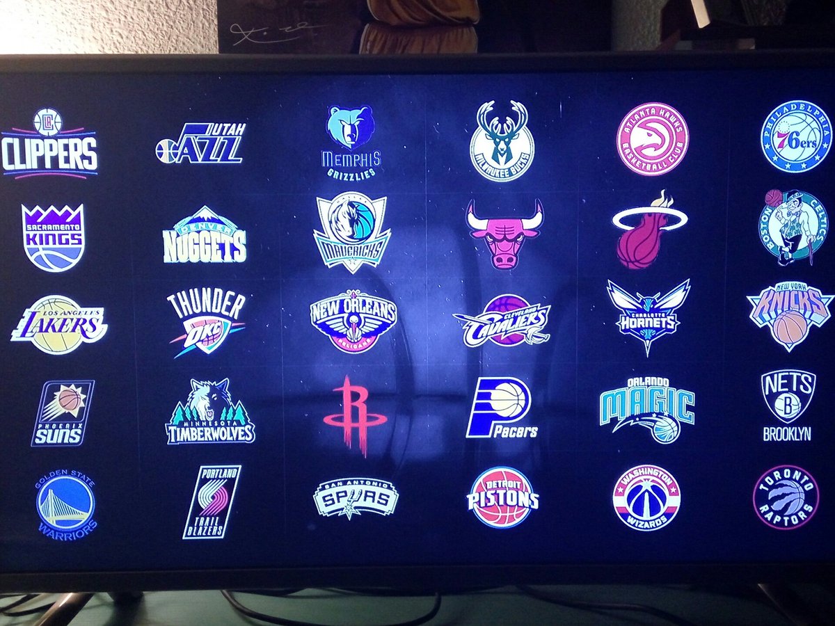 MoisesRico23's tweet photo. @2KSupport  Hola, no me carga la pantalla de inicio, ¿ es posible que haya algún error en el servidor? La pantalla se queda bloqueada aquí https://t.co/s9qpFFcUgd