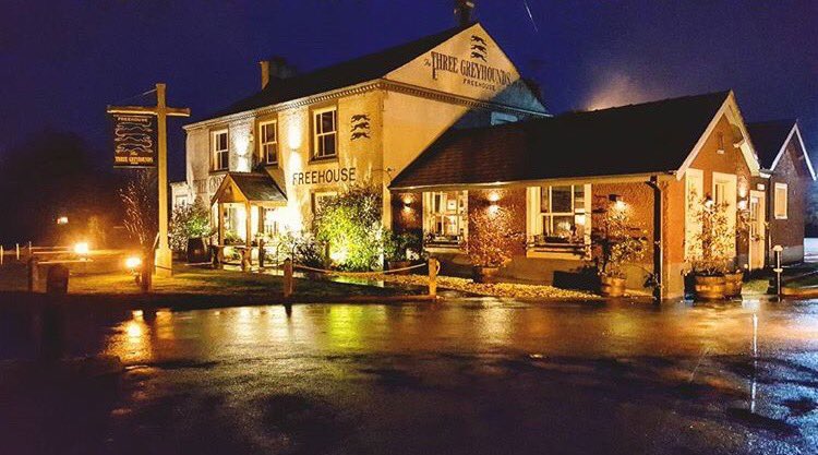 ThreeGreyhound's tweet photo. What a fabulous photograph from our regulars Holly and Gemma! Glad you enjoyed your evening ladies, see you soon!🍷🍴✨ https://t.co/48ipgaleDL