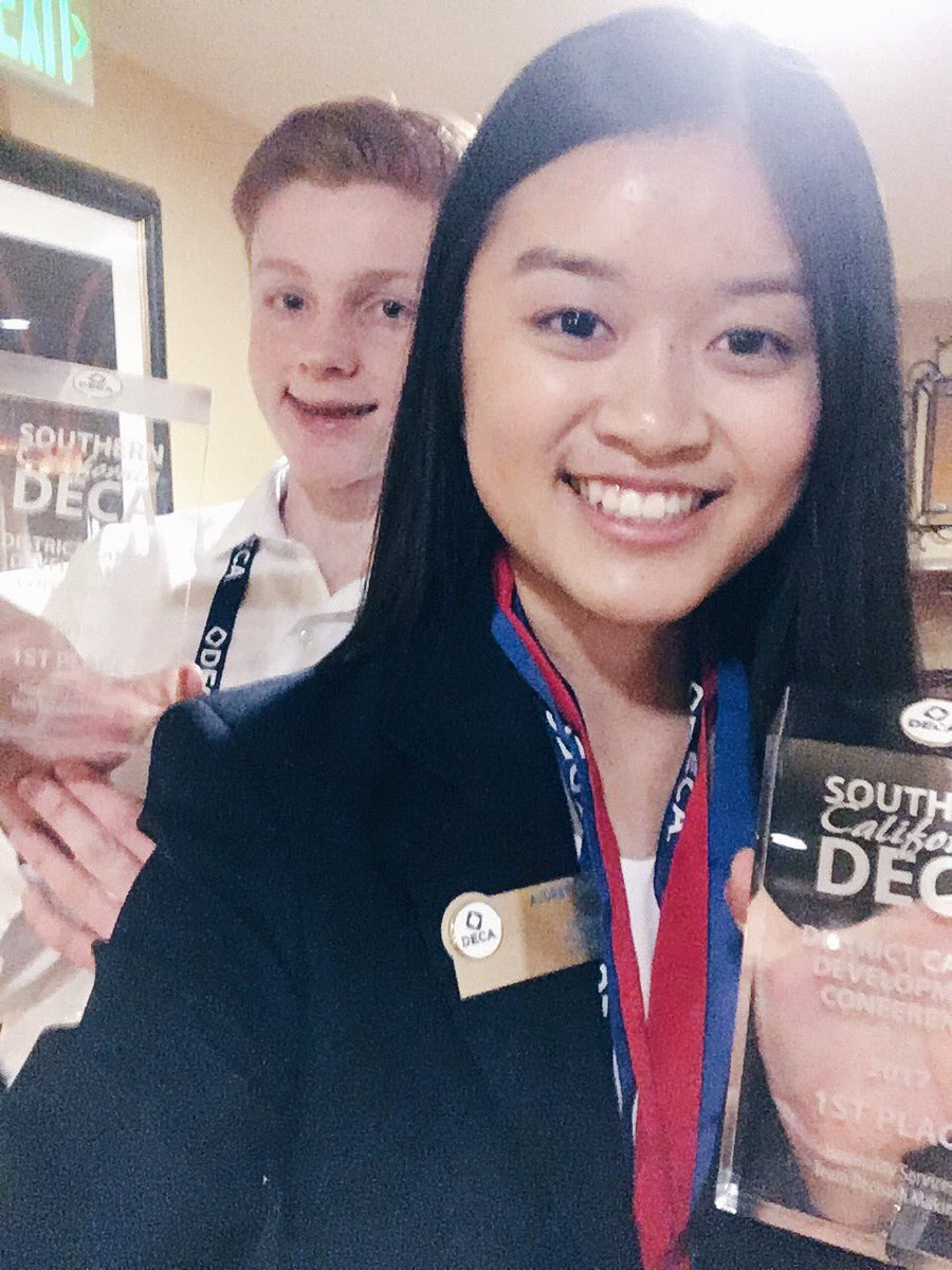 audreyyyao's tweet photo. we're high quality, first place trash ππ» #CAGold #MLKDECA https://t.co/vCHBMPysnv