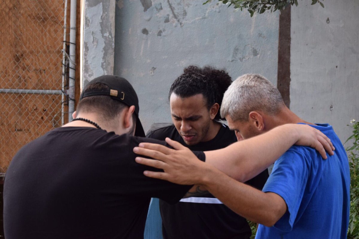 TMG_INC's tweet photo. When life is tough PRAY. When life is great PRAY. Pray for someone today!
@ILISHMUSIC @DjNewMe
#tmginc #prayerchangeslives https://t.co/D3fUzzjqJf