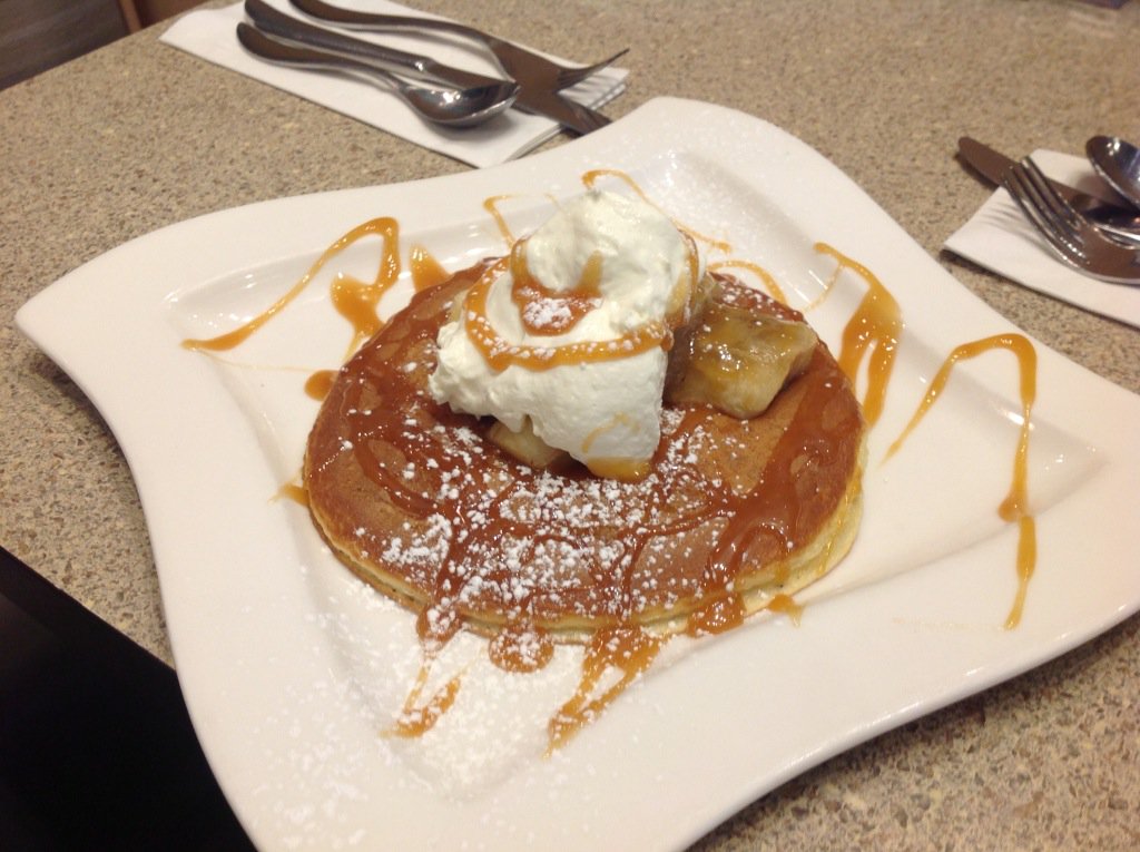 PondHouseCafe's tweet photo. Come try our Salted Caramel Banana Pancakes! https://t.co/Q8SIYg07bl