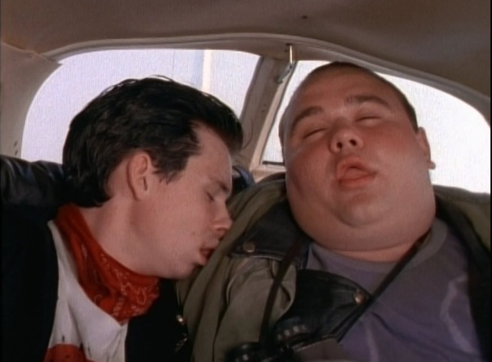 PowerRangers's tweet image. Bulk and Skull are the ultimate best fiend goals! 👊💀💤 #MMPR