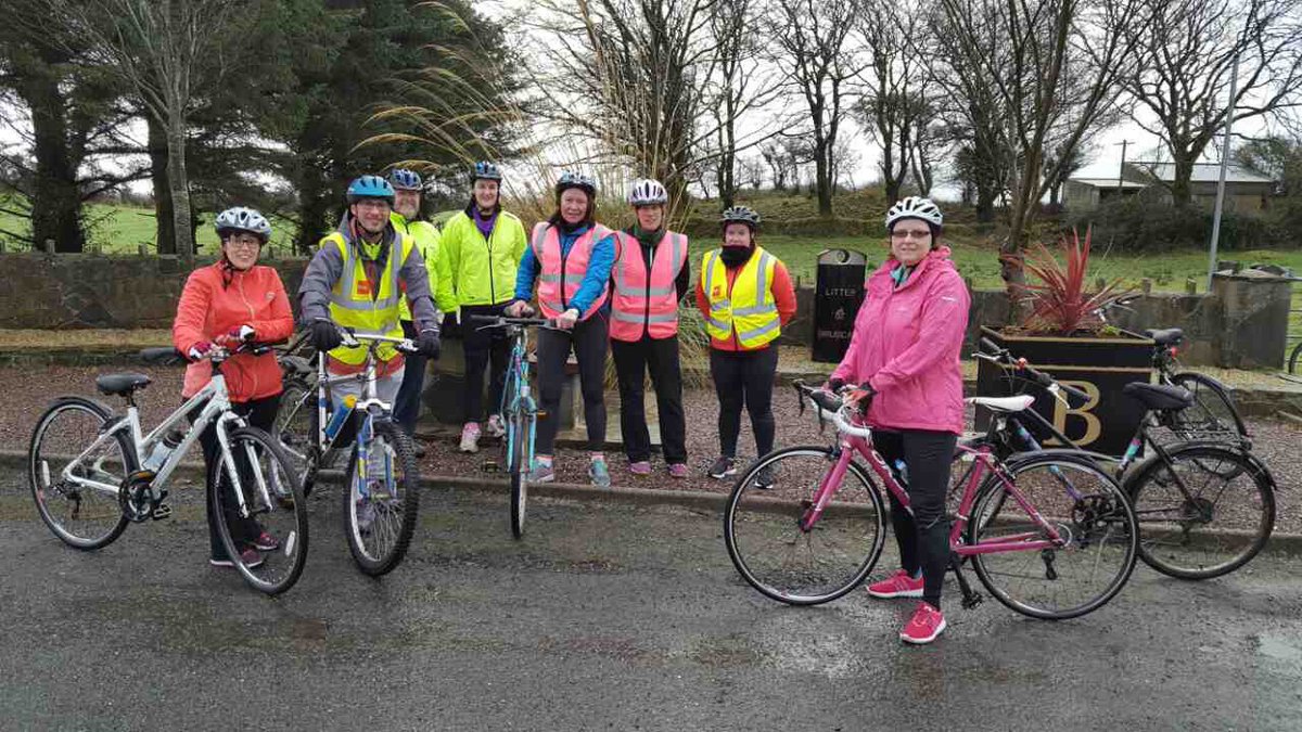 KStPatricksDay's tweet photo. Team Alison on a Sunday morning cycle #operationtransformation #kiltimagh #300members https://t.co/uWKoIEsV9r