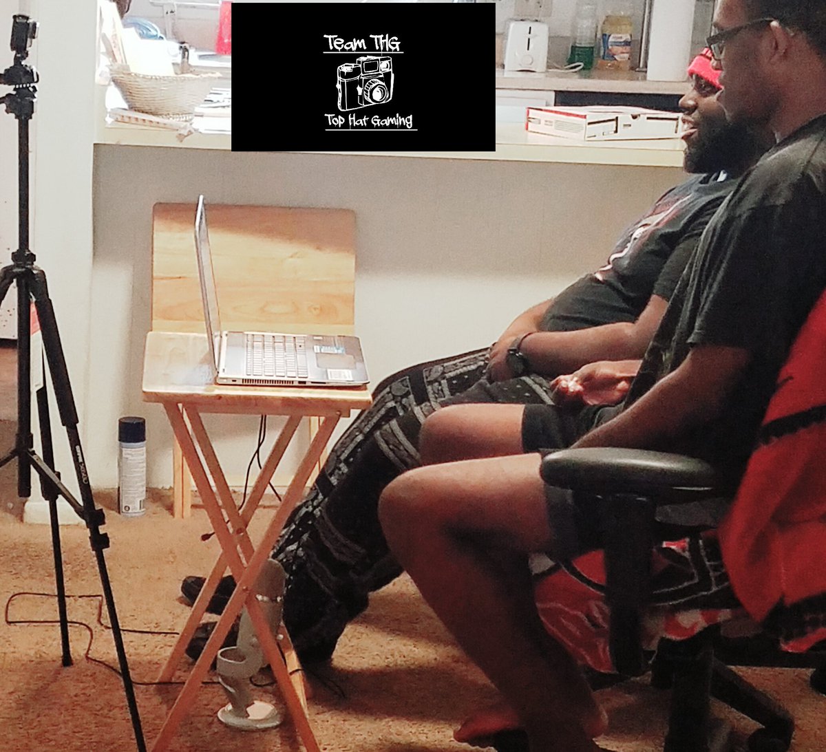 THG_Team's tweet photo. We out here recording and grinding!#TeamTHG @ozzietheprodigy @YungTaz13 https://t.co/1v5sVpRmmz