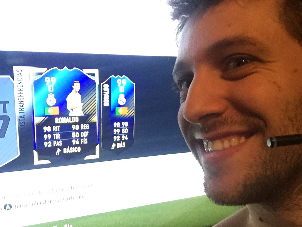 Polilote tweet media