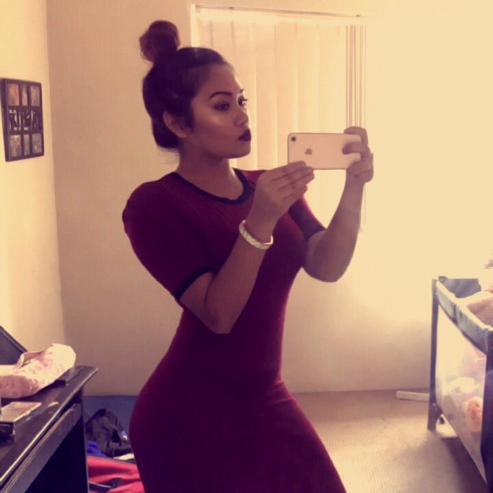 heyyitsashriya's tweet photo. I'm Asian too sooooo why not?¿ 😂🤘🏽 #praisintheasian https://t.co/jooUZLvaQa