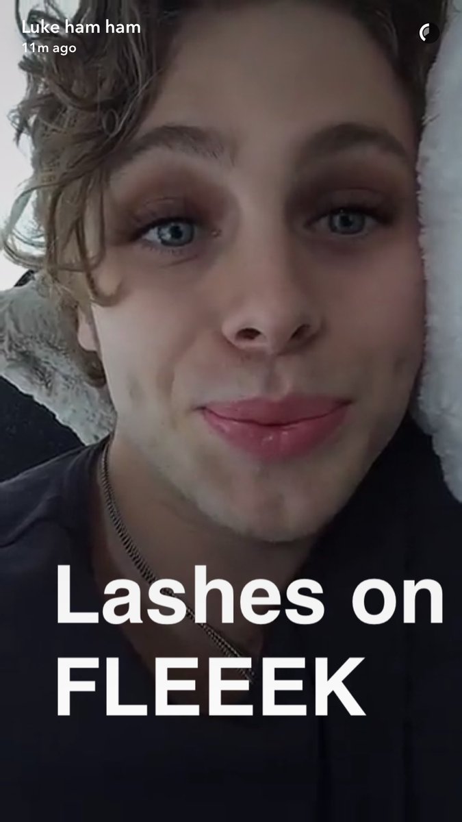 5SOSTumblrx's tweet photo. THIS. RT IF U AGREE https://t.co/UKcw6SGQHp