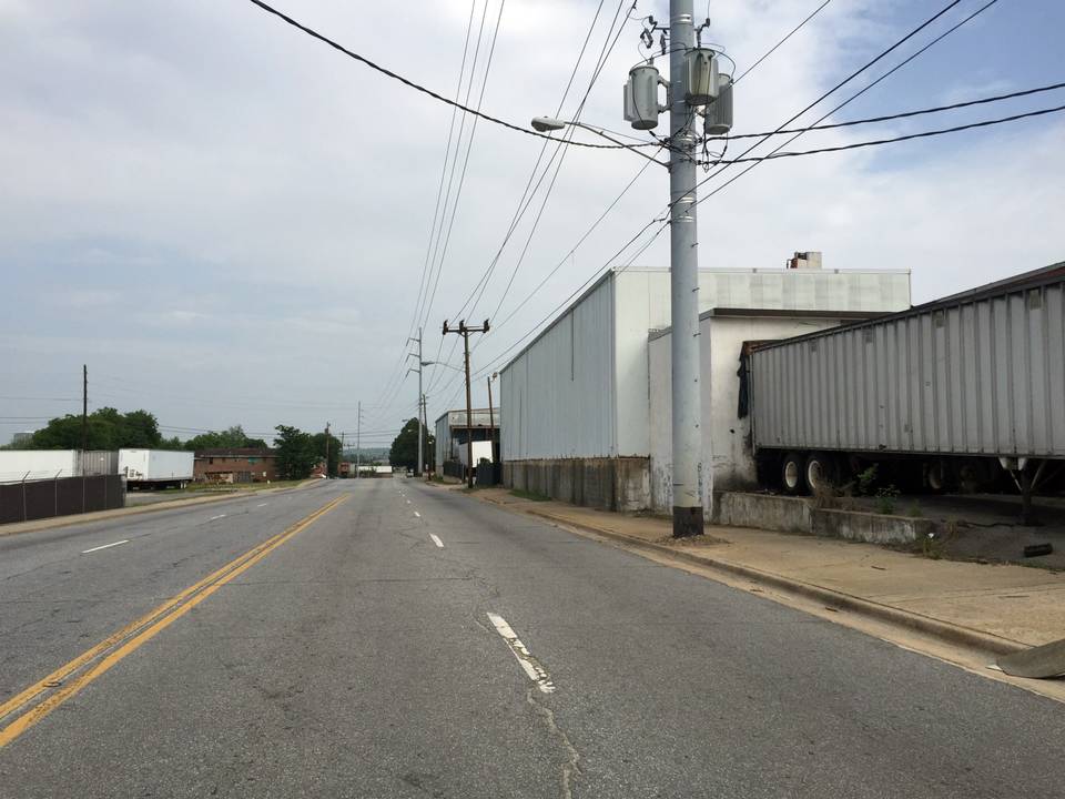 AMJReporter's tweet image. MLK Boulevard getting a makeover. #MLK @ChrisThames29 @TellTonza @unitedwaycv @ColumbusGANews @MetroCOLA  bit.ly/2jeqSLW