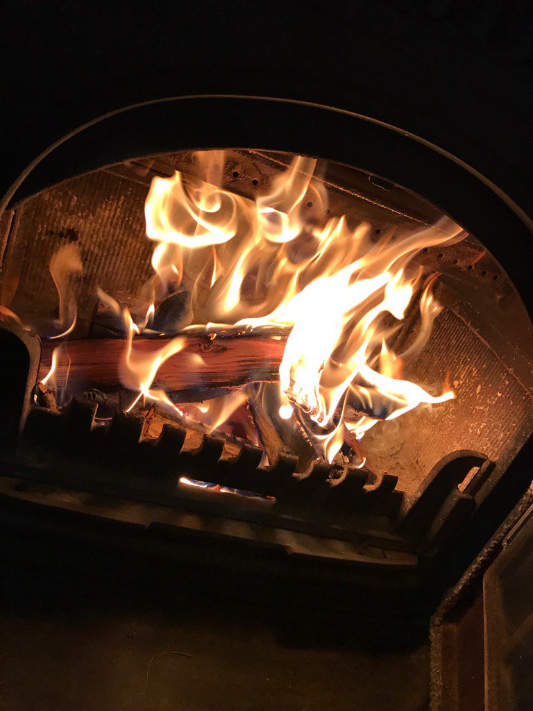 SoulR4US's tweet photo. #litemyfire https://t.co/I5g9vI41I9