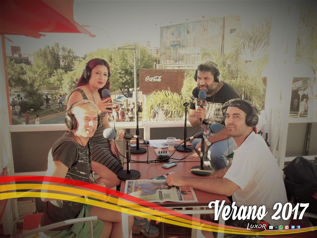 [Ahora] Chicos Catolicos "Una Comedia de la Hostia" radioluxor.com.ar l App en Play Store. #FMLuxor #Verano2017 #LuxorDeVerano