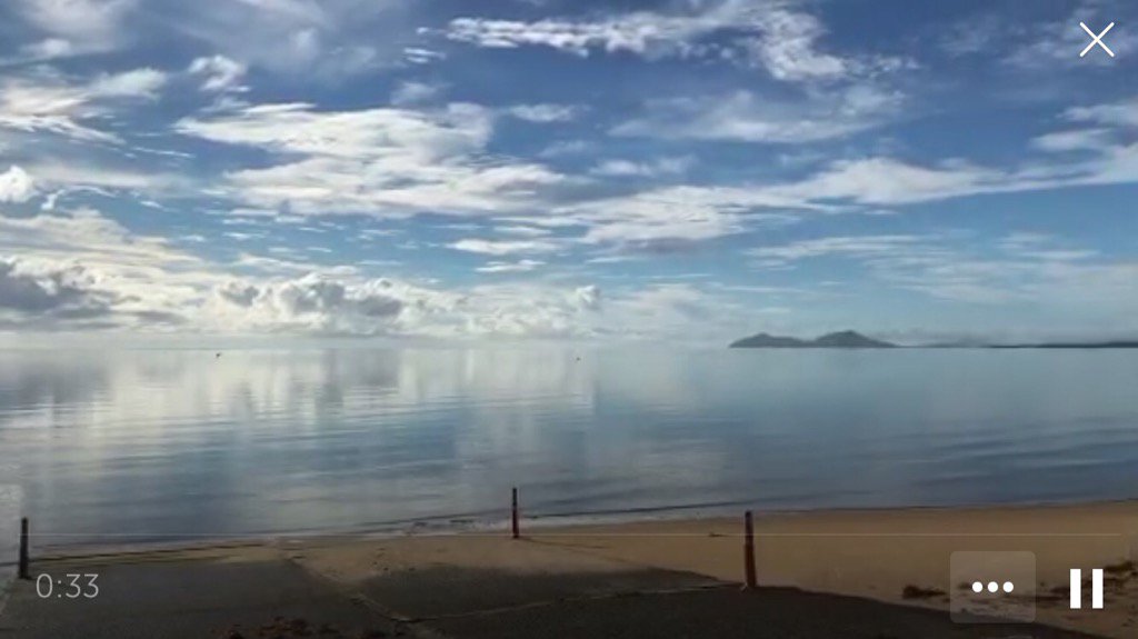 PrattsN's tweet photo. .@ilubphotography on #Periscope: Kurrimine Beach water like glass #australia #travel #hotho… https://t.co/IAgGar62sL https://t.co/QFpiZmk4W9
