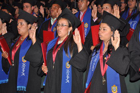 gestionperfecta's tweet photo. #MensajeAnualAlPueblo Más de 10 millones estudiantes han recibido educación pública gratuita y de calidad #EficienciaONada https://t.co/klqawzxXNa
