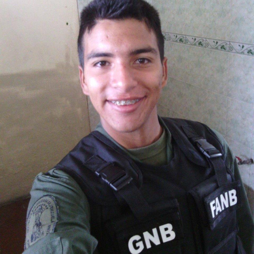 JonathanViR tweet picture