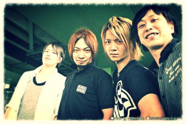 活休ライブ、足を運んでくれた皆さんありがとうございました！
俺としては7年間、このバンドと共に成長してきました。
昨日のあの景色を見た時、7年間やってきて間違いじゃなかったって本当に心から思えました。
みんなのおかげです。大好きです！

また会うその日まで

本当にありがとう！！
