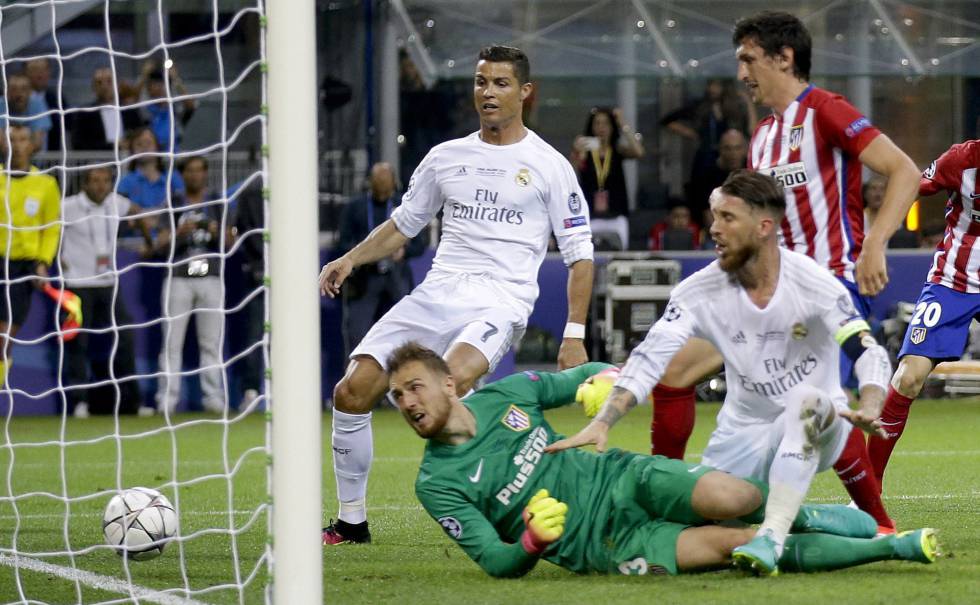 LuismaGuisado's tweet photo. .@SergioRamos ERES EL MEJOR CENTRAL DEL MUUUNDOOO!!! Y 1 gol en propia puerta no quita esto. #EternoRamos!!! 💪💪 https://t.co/FPDl0dFq50