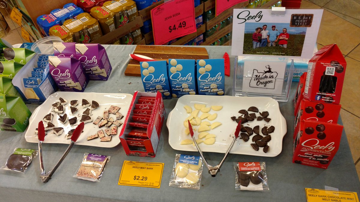 chefpolacanada's tweet photo. @ChoicesMarkets in #southsurrey #whiterock #sampling #SeelyMint #puremint #purellove #nongmo #fairtrade #handspun #chocolate #yummy https://t.co/kyCNEwNJdH