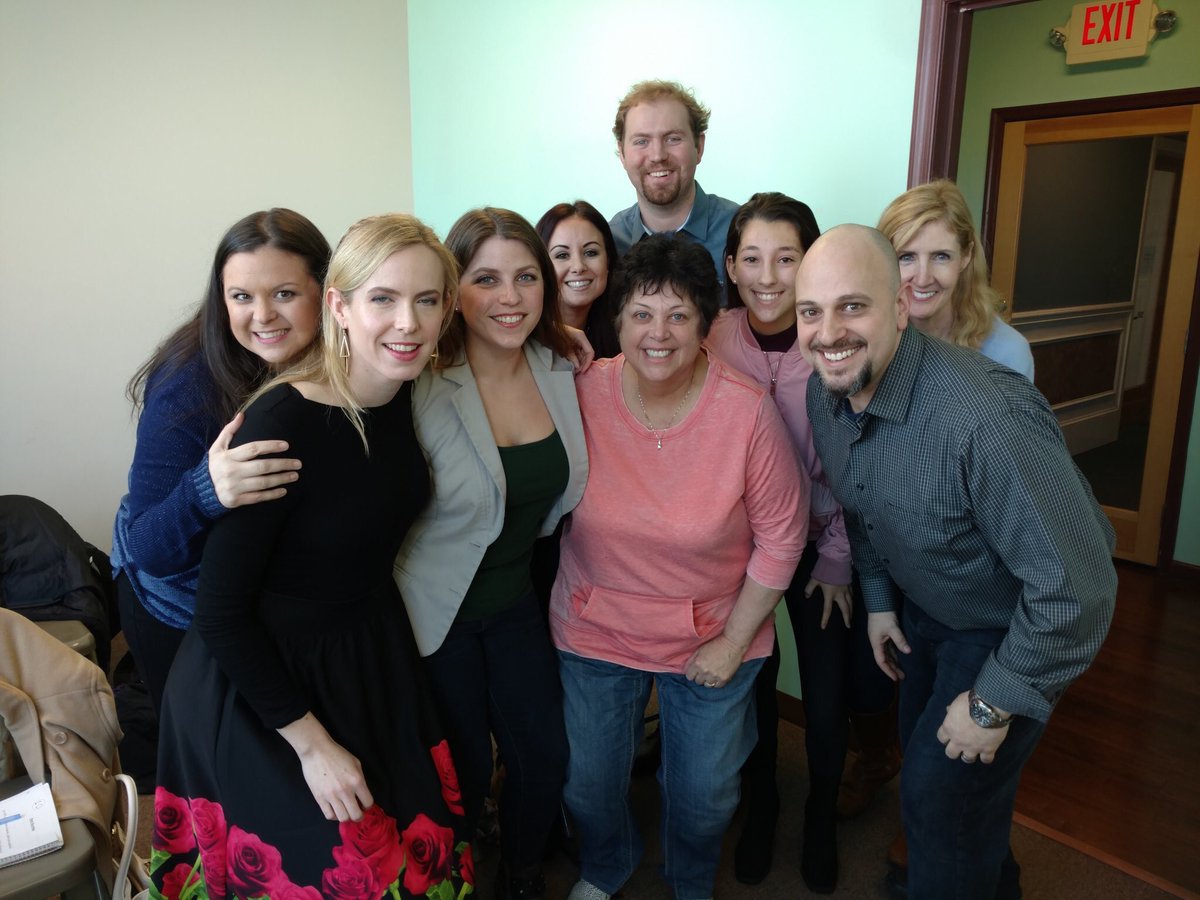 DanielaDoesWhat's tweet photo. Teleprompter certified**workshop with the fun, energetic, knowledgeable @davethomtvteach
#oncamerahost #teleprompter #wicklinecasting https://t.co/xhHnrCQDyL