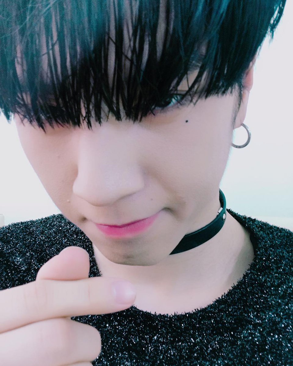 got7co's tweet photo. [#YUGSTAGRAM] 170116 Yugyeom IG Update
URL: https://t.co/axXeGeQk8n https://t.co/swUVPUSqNK